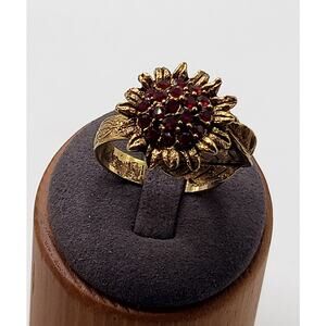 Vintage Gold Tone Floral Cluster Red Rhinestone Adjustable Ring Size 8.5